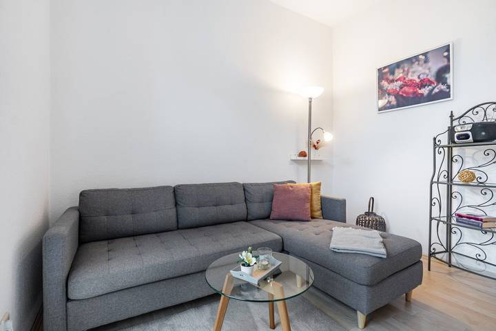 Ferienwohnung 'Knappenstube 7' in einem Hotel mit Gemeinschaftsgarten, Balkon und Wi-Fi in Varchentin, Müritz