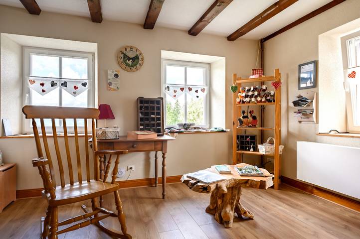 Gästehaus 'Chambre Familiale - Kalie-Simba' mit Bergblick und gemeinsamem Garten in Orbey, Regionaler Naturpark Belchen der Vogesen