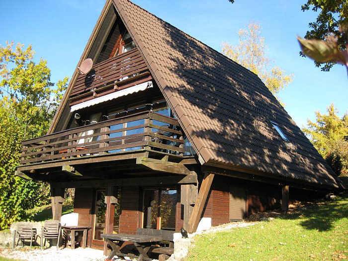 Vakantiehuis voor 6 personen, with Balkon and Terras as well as Tuin and Sauna in Siegsdorf