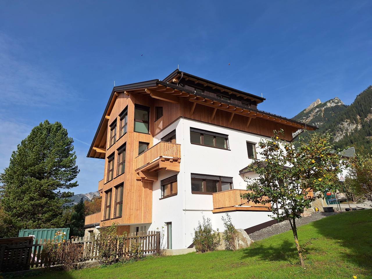 Geheel vakantieappartement, 3-Zimmer-Appartement in Maurach, Eben am Achensee