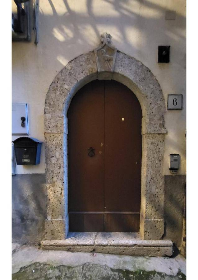 Gîte pour 4 personnes, avec terrasse et vue, animaux acceptés à Arpino - 3