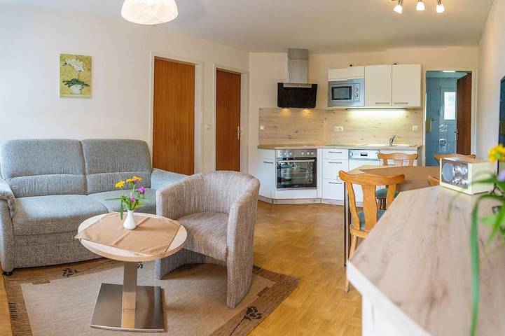 Apartamento de vacaciones para 4 personas, con piscina además de terraza y sauna - 1