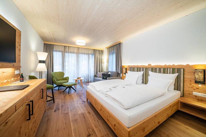 Hotel für 4 Personen, mit Sauna und Pool sowie Whirlpool und Garten, kinderfreundlich in Bad Kleinkirchheim - 2
