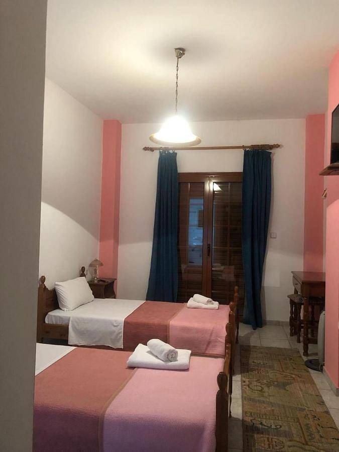 Hotel dla 2 osób, z ogród i widok oraz taras, zwierzęta dozwolone w Janina regionalna Preweza