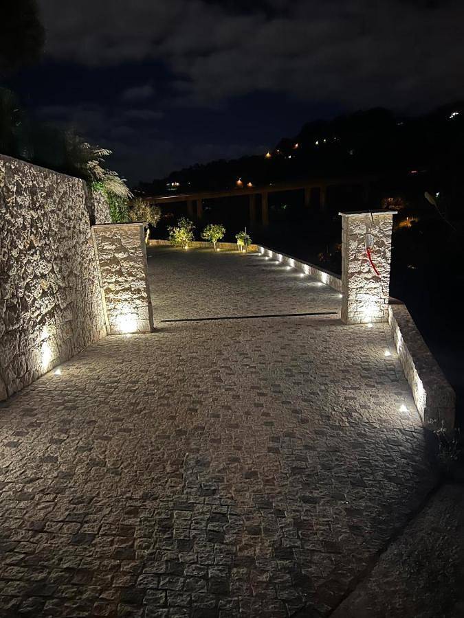 Location de vacances pour 6 personnes, avec piscine ainsi que balcon et vue à Sainte-Agnès - 2