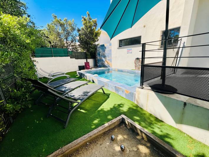 Villa pour 12 personnes, avec Terrasse ainsi que Jardin et Piscine à Sète
