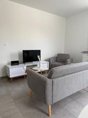 Gîte pour 4 personnes, avec vue et balcon à Carbon-Blanc
