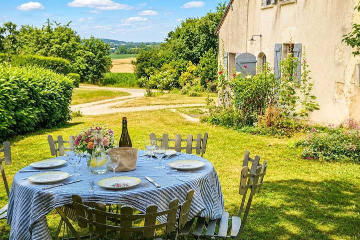 Location de vacances pour 5 personnes, avec Terrasse et Jardin dans Val-au-Perche