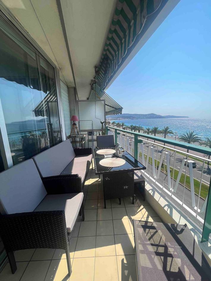 Gîte pour 3 personnes, avec Vue sur l’océan et Balcon/Terrasse à Nice - 2