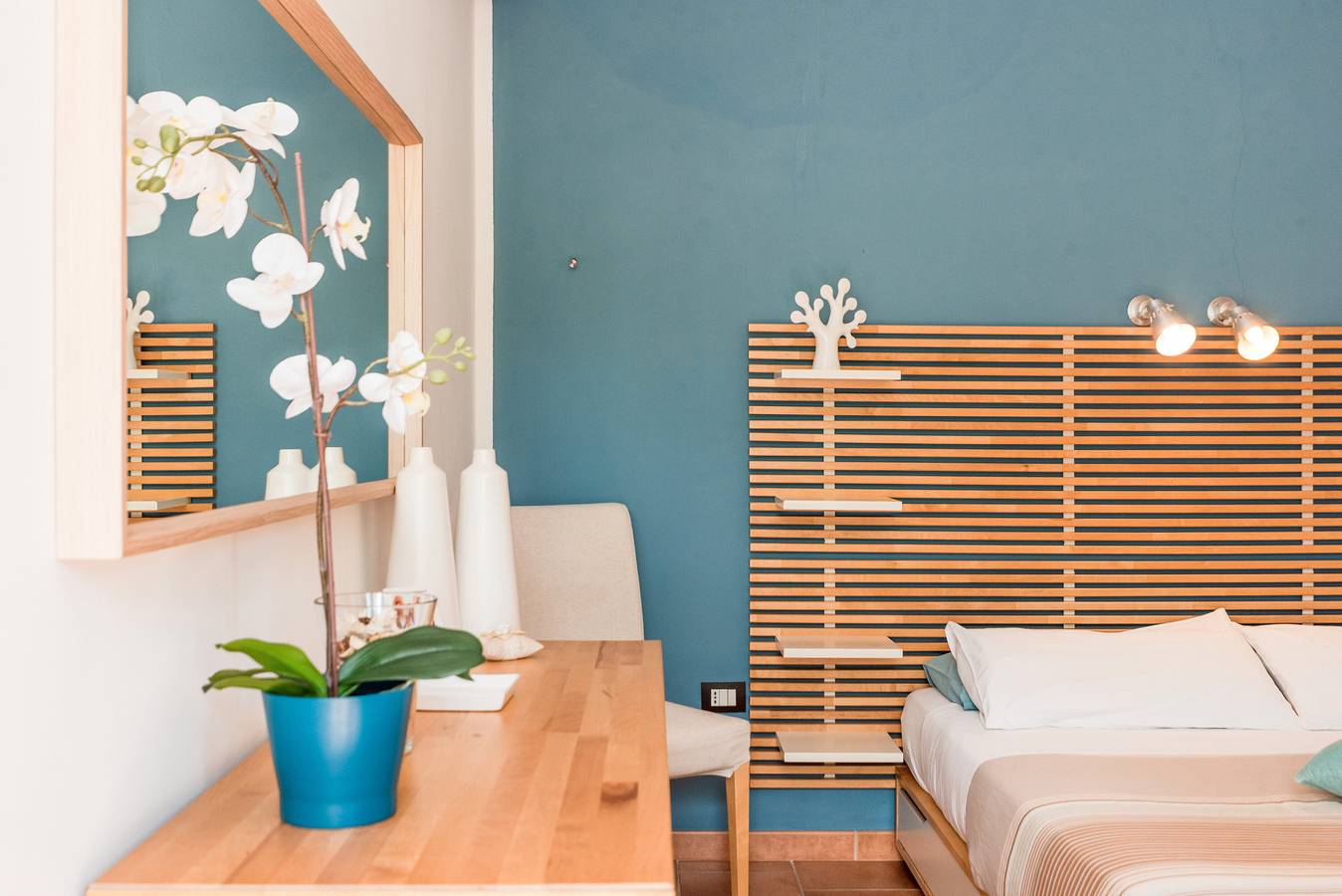 Room 'Veranda' with Mountain View, Wi-Fi and Air Conditioning in Montallegro, Agrigento Province