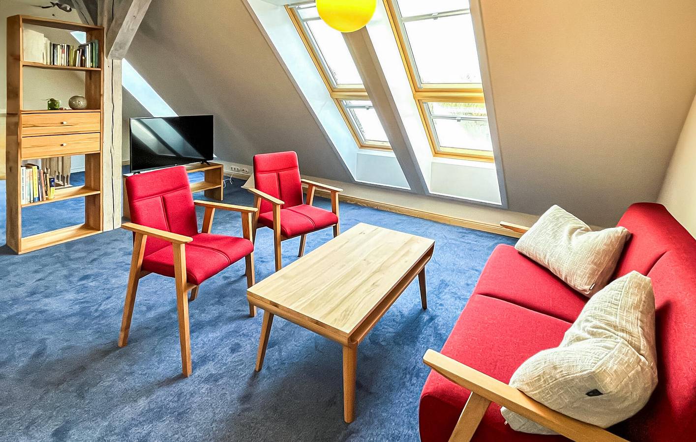Cozy Apartment with Parking, TV, WiFi & Dishwasher in Hohen Demzin, Swiss of Mecklenburg
