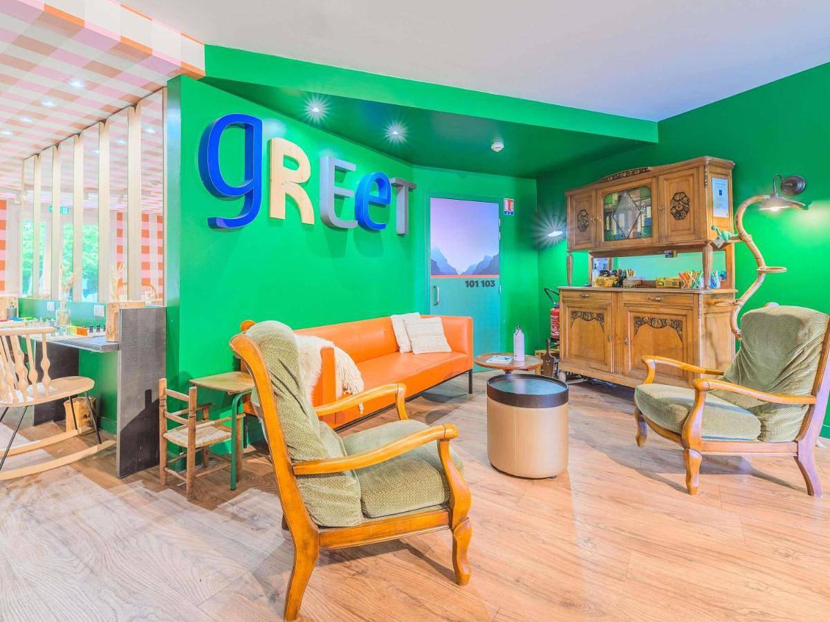 Greet hôtel Annecy Cran-Gevrier by Accor in Cran-Gevrier, Annecy (commune)