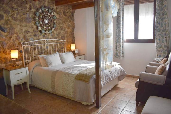 Ferienhaus für 4 Personen, mit Balkon und Terrasse sowie Garten und Ausblick