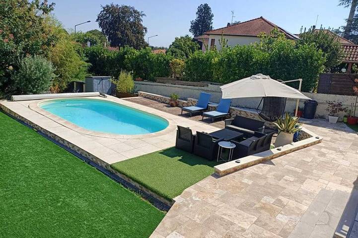 Appartement de vacances pour 4 personnes, avec jardin et jacuzzi