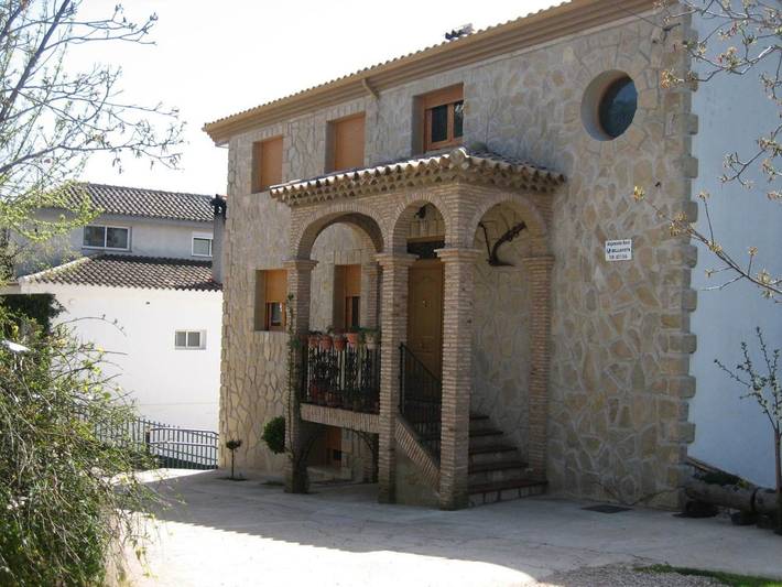 Apartamento para 6 personas, con Balcón además de Terraza y Piscina en Santiago-Pontones