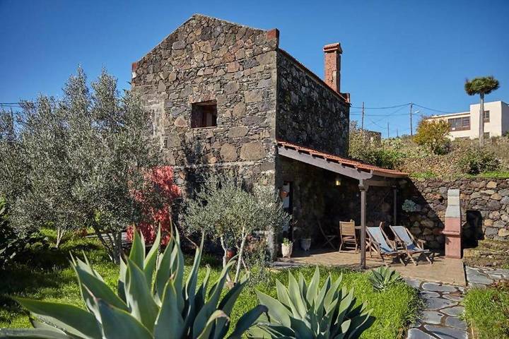 Casa de férias para 4 pessoas, com terraço e jardim em Valverde
