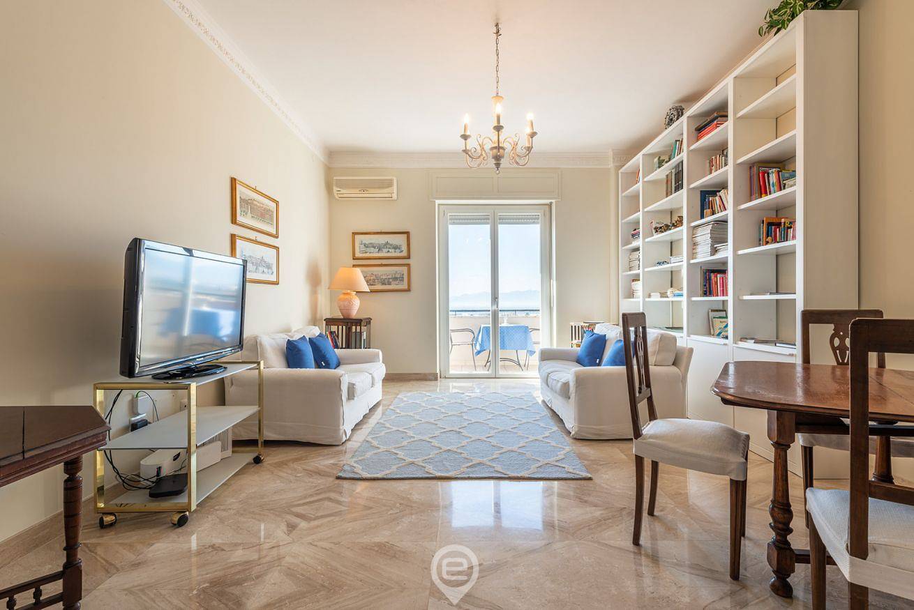 Appartamento intero, Cityscape Vista Apartment  in Cagliari, Campidano