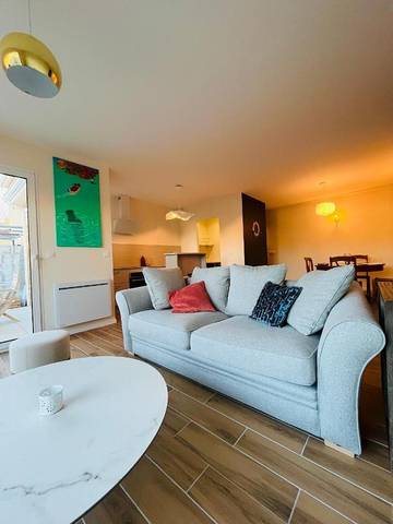 Gîte pour 4 personnes, avec jardin à Andrézieux-Bouthéon