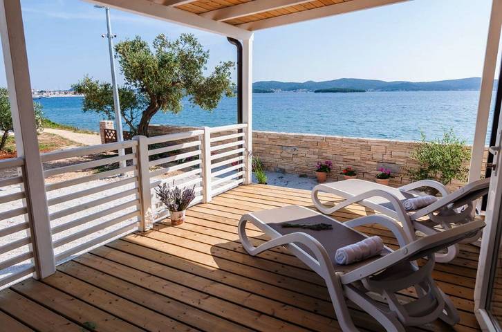 Camping pour 6 personnes, avec jardin et vue à Biograd na Moru - 4