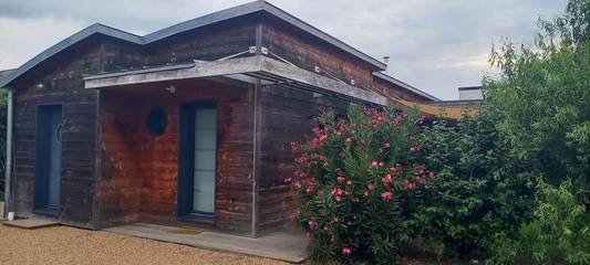 Cottage pour 2 personnes, avec terrasse ainsi que jacuzzi et jardin dans Notre-Dame-d'Allençon