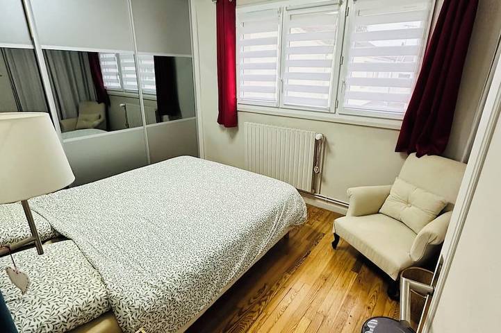 Location de vacances pour 8 personnes, avec jardin dans Saint-Quentin en Yvelines - 2