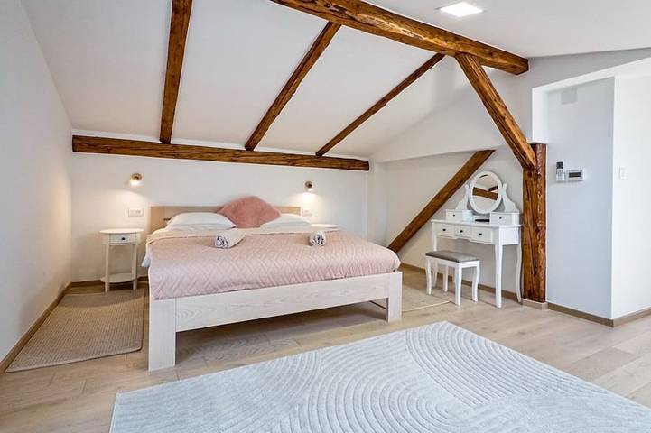 Villa Tia by Villas Guide in Karlovac, Karlovac und Umgebung
