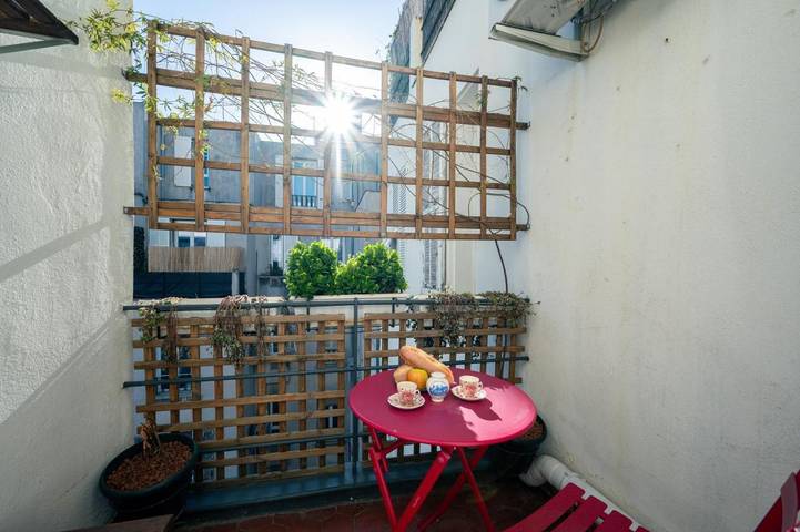 Gîte pour 2 personnes, avec balcon et vue dans Gare de Nice ville - 4