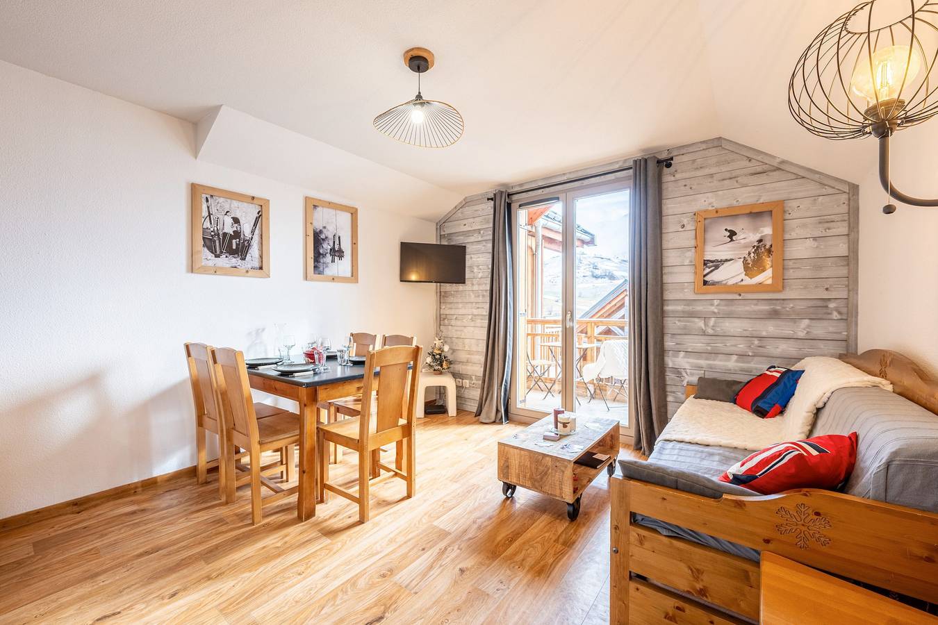 Location De Vacances pour 6 Personnes dans Col du Mollard, Albiez-Montrond