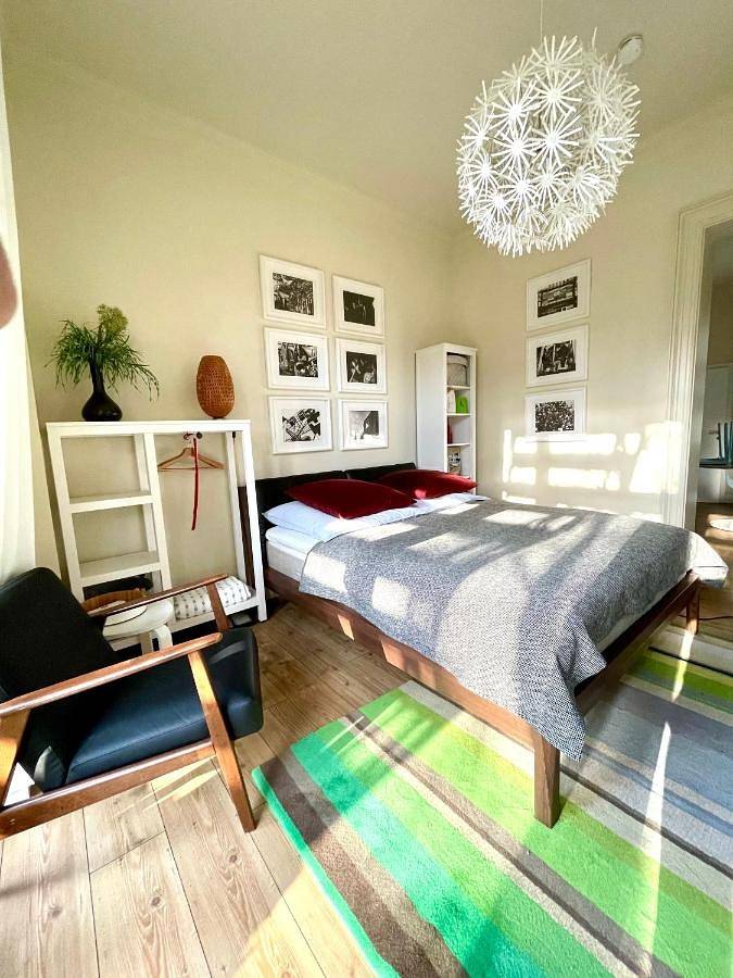 Ferienwohnung für 2 Personen, mit Terrasse und Garten in Bernburg - 2