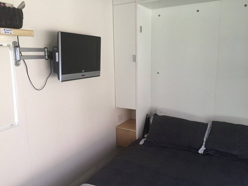 Topstay Accommodation Tiny Home mit Blick auf den Busch in Illawarra, Wollongong City Council