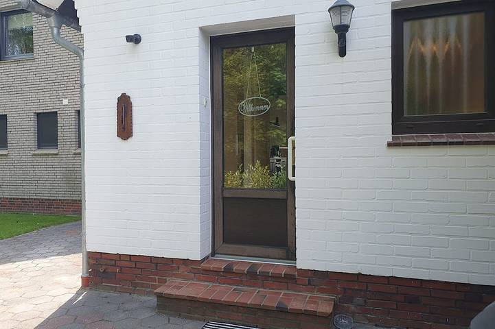 Ferienhaus für 6 Personen, mit Terrasse und Garten in Uplengen - 2