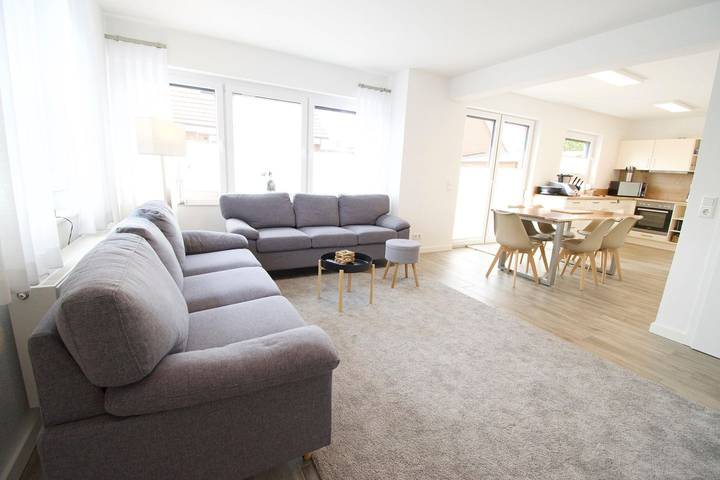 Ferienhaus für 6 Personen, mit Terrasse und Garten sowie Sauna