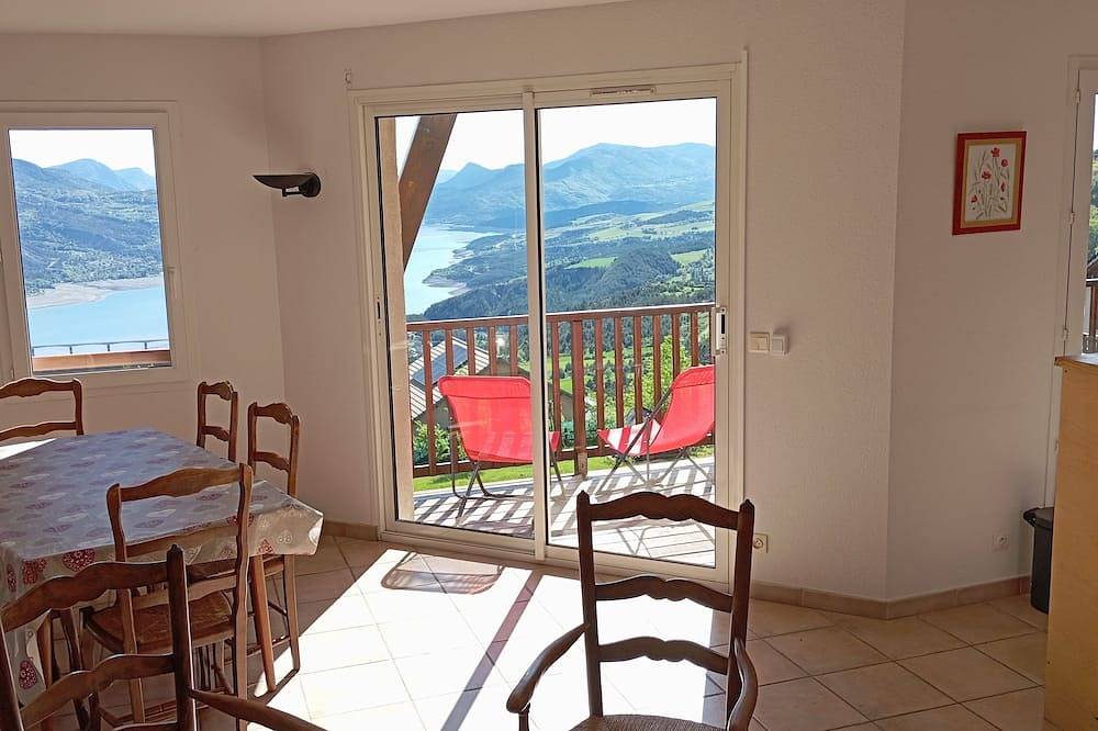 Appartement entier, Les balcons de la Ribeyrette 1 in Puy-Sanières, Parc national des Écrins