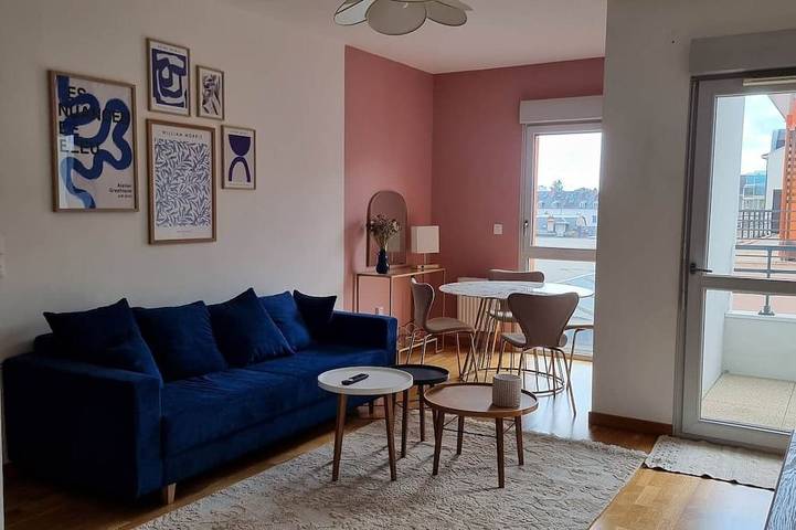 Gîte pour 4 personnes, avec jacuzzi dans Gare D Orleans