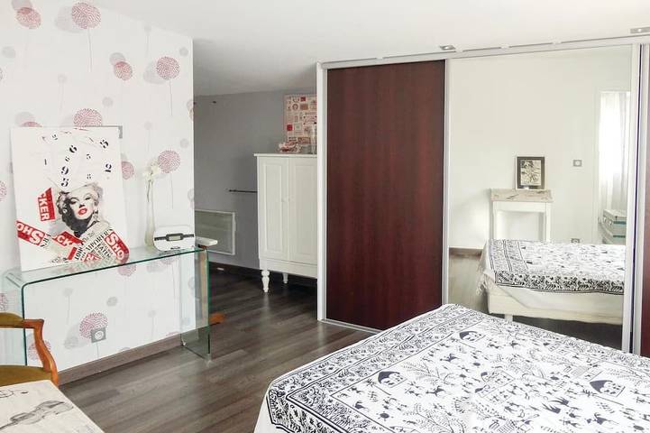 Appartement entier, Superbe appartement de 2 chambres à. in Sauvian, Côte méditerranéenne (France)