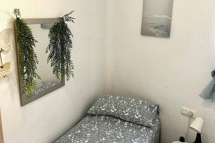 Entire apartment, Apartment Sleeps 4 with Patio in Playa de Los Urrutias (Cartagena), Cartagena