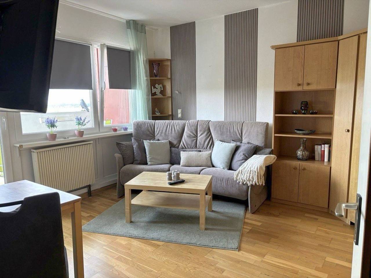 Ganze Wohnung, Der kleine Meerengel über den Wolken in Horumersiel, Südliche Nordseeküste