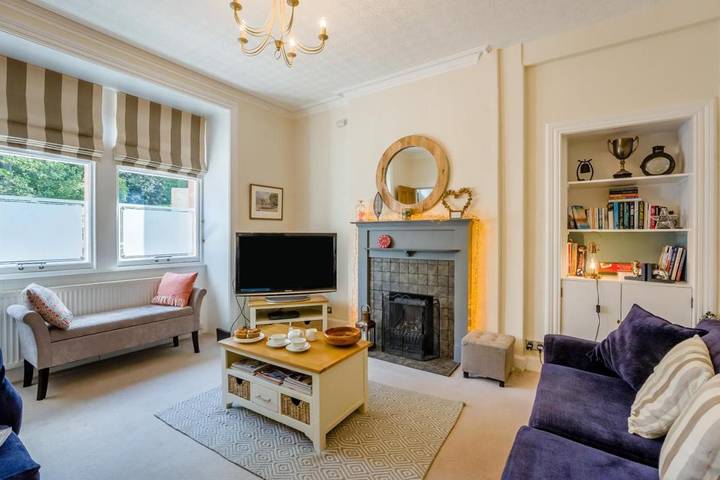 Holiday home for 5 people, with garden, with pets in North Berwick