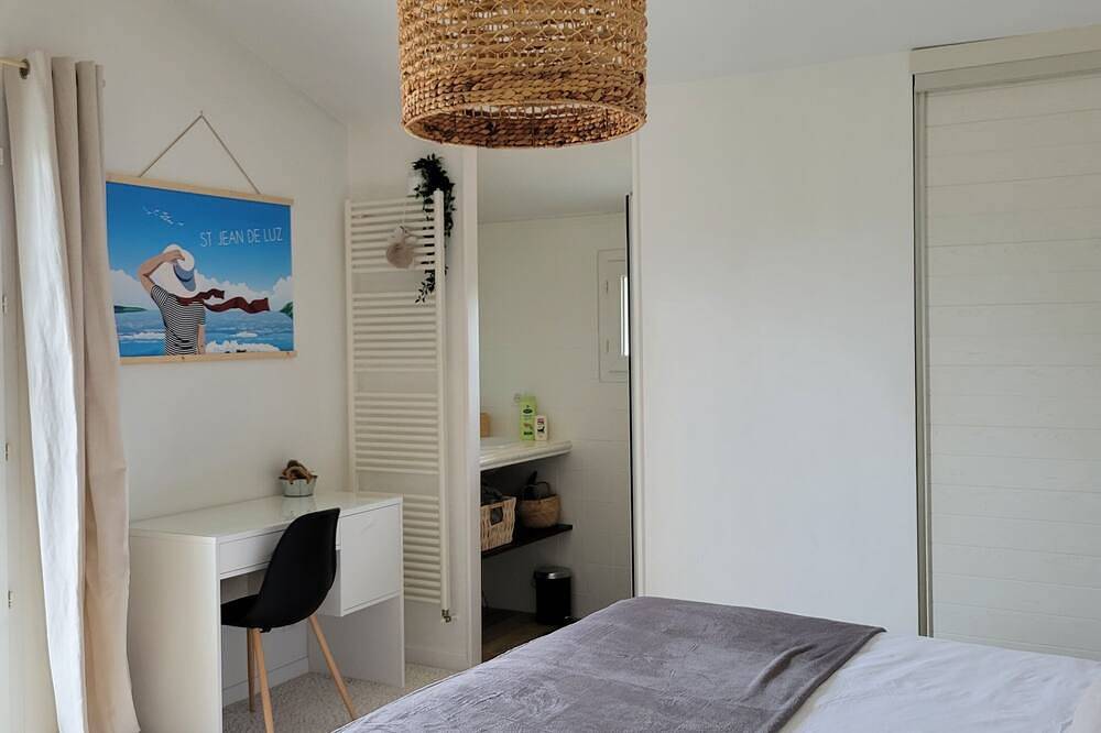 Superbe villa belles prestations avec piscine chauffée proche de Biarritz in Bassussarry, Région de Bayonne