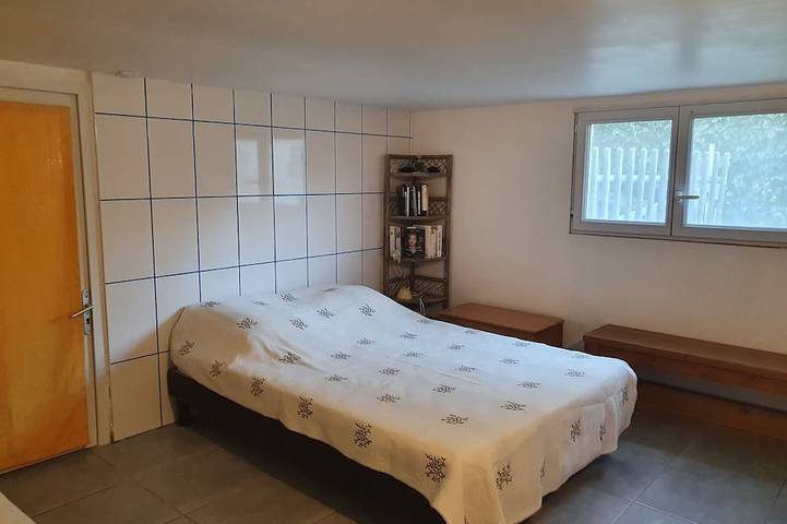 Gîte pour 4 personnes, avec jardin et piscine à Figari - 4