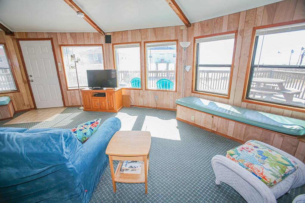 Classic octagon house with excellent beach and jetty views! in Brazoria County