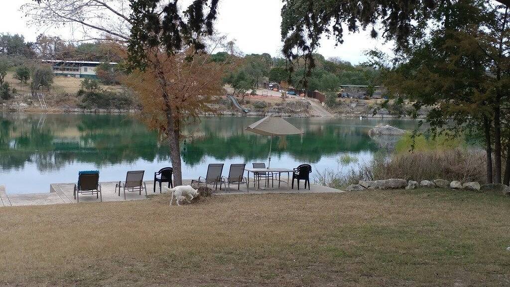 Boulderdash Cabin & Rv Park in Bandera County