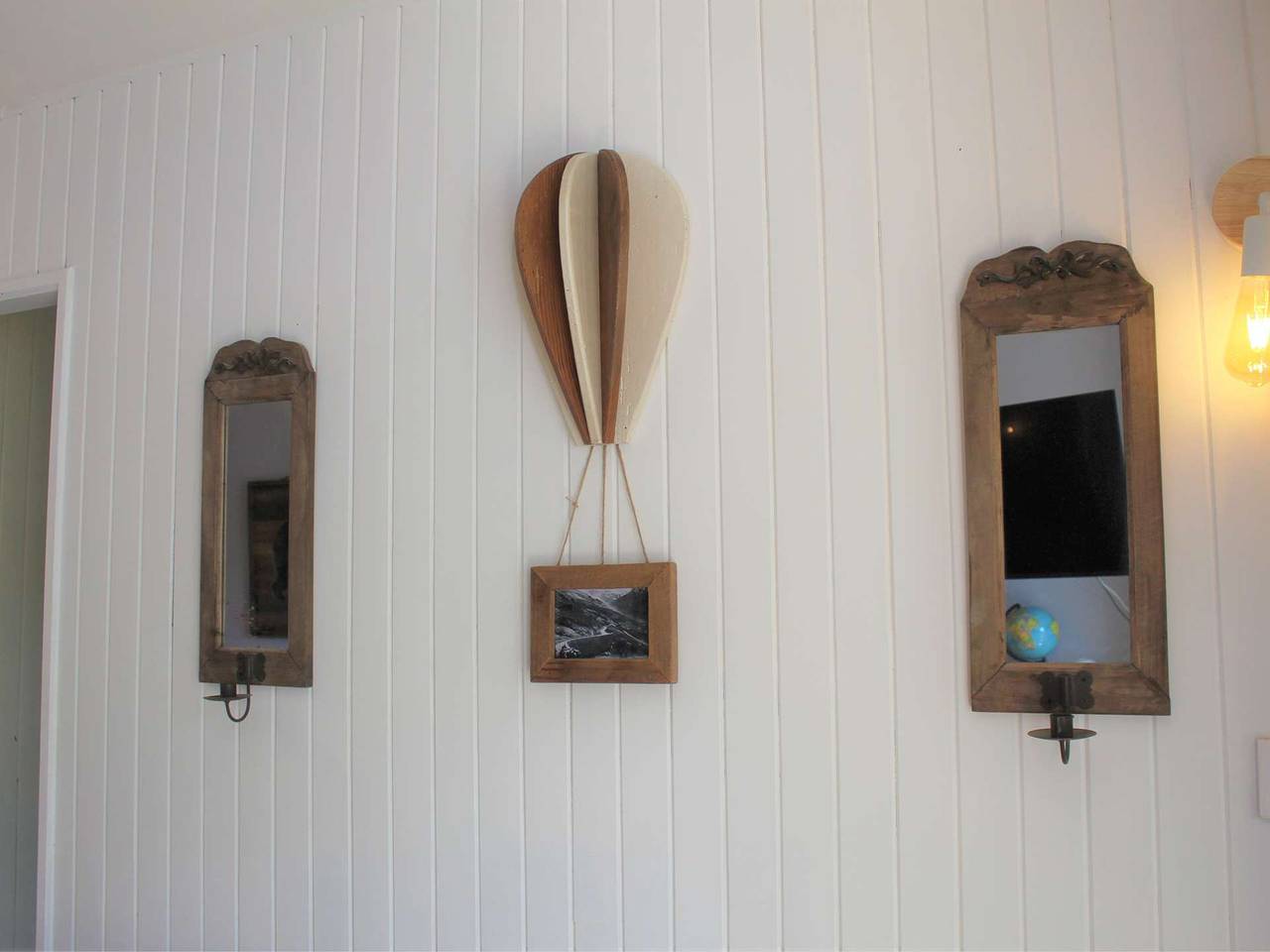 Appartement entier, Studio Montagne 30m² avec Balcon Sud, 4 Couchages à 100m des Pistes et 10m des Commerces in Vars, Région de Briançon