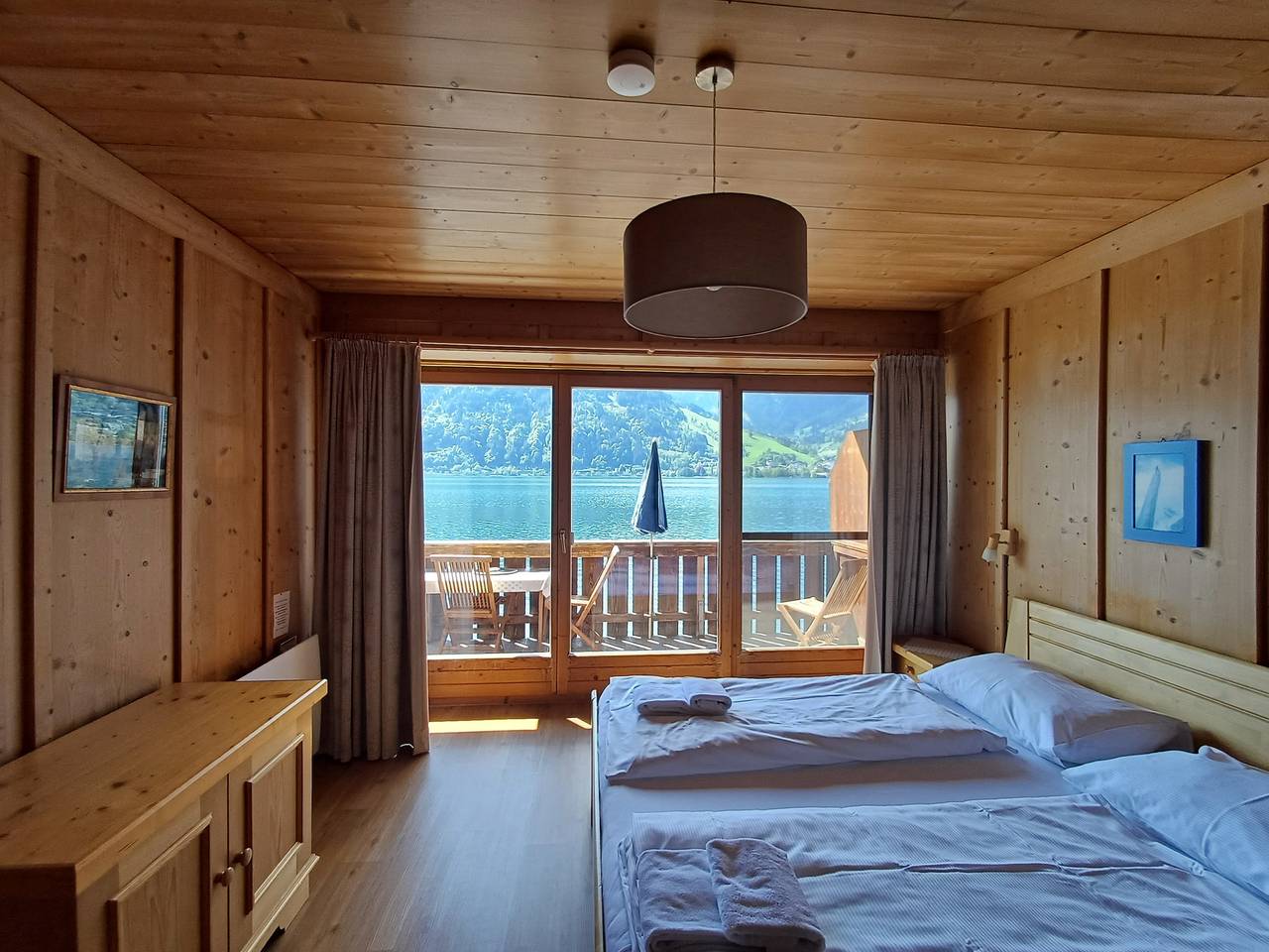 Entire apartment, Waterfront Apartment 1 in Zell am See, Kitzbuehl alps