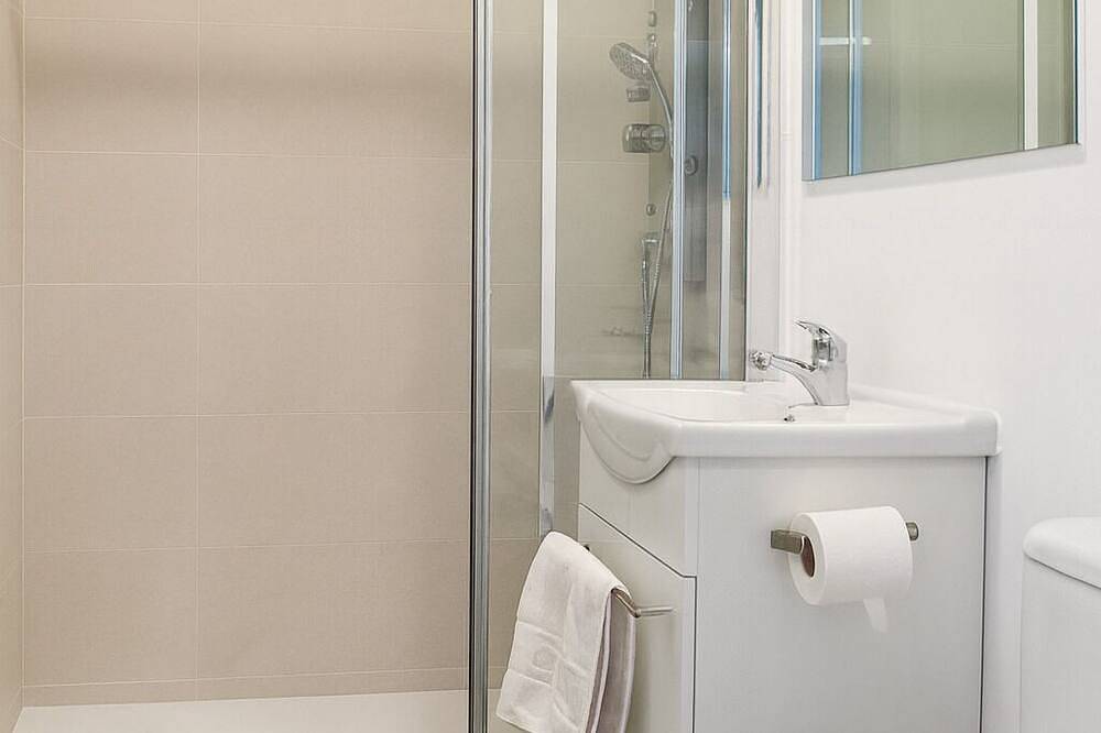 Apartamento entero, Suite by Hawkins exterior 1º B in Algeciras, Costa de la Luz