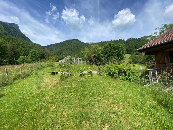 Location de vacances pour 7 personnes, avec terrasse ainsi que jardin et vue à Le Petit-Bornand-les-Glières - 2