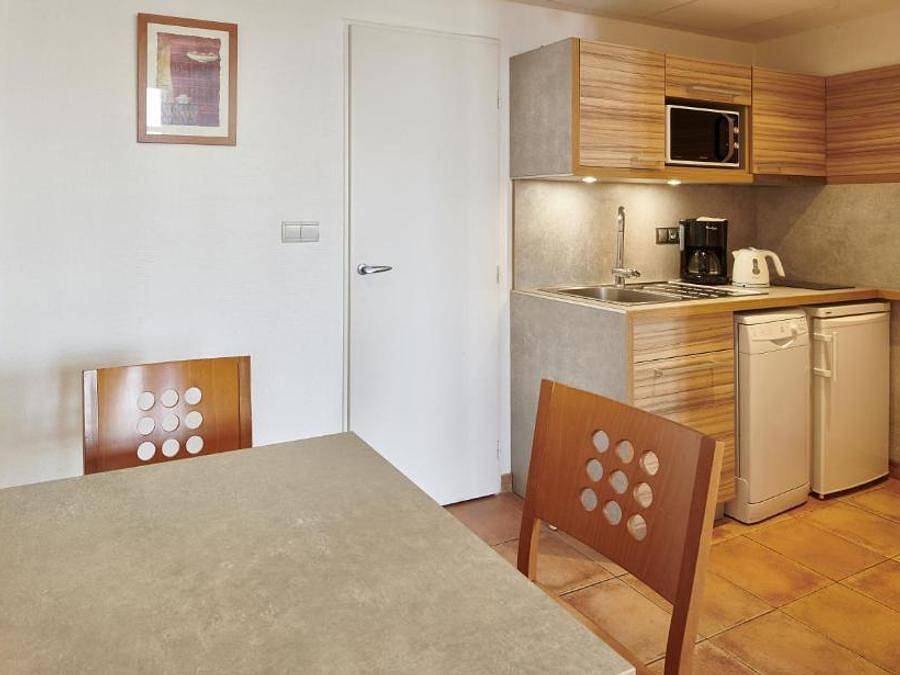 Résidence Le Méditerranée - Studio 2 persons - South - Sea View in Saint-Raphaël, Massif de l'Esterel