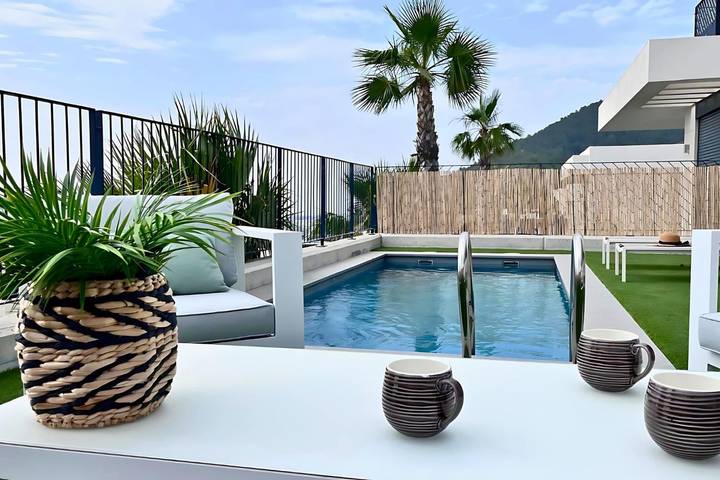 Villa für 4 Personen, mit Terrasse und Pool, kinderfreundlich an der Costa Blanca - 2