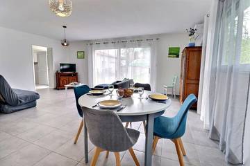 Location de vacances pour 4 personnes, animaux acceptés à Pradons