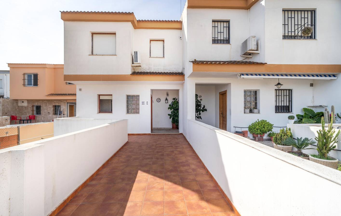 Beachside Retreat with Amenities: 180m² Apartment in Vinaròs, Costa del Azahar